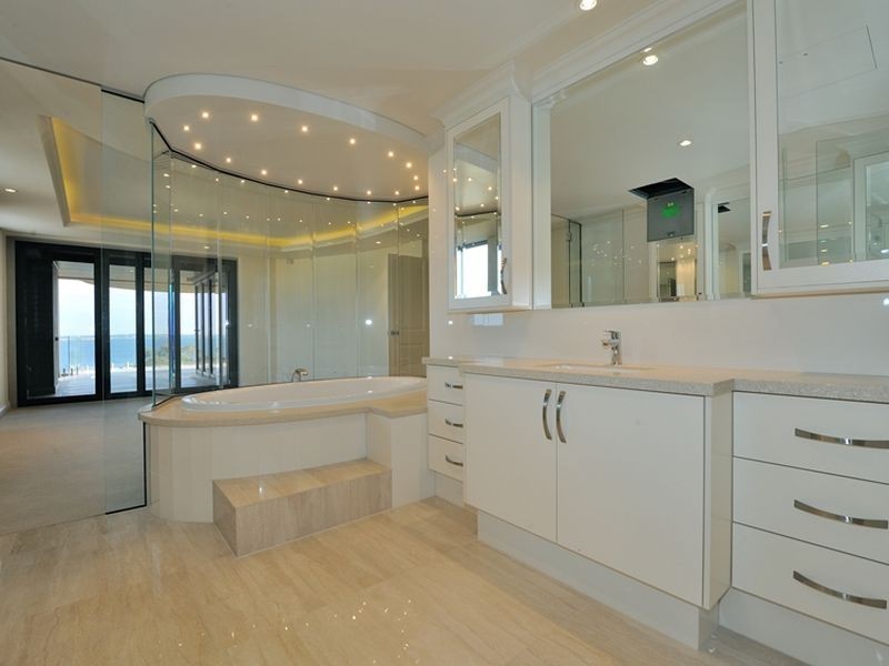 8/3 Rockingham Beach Road, Rockingham WA 6168