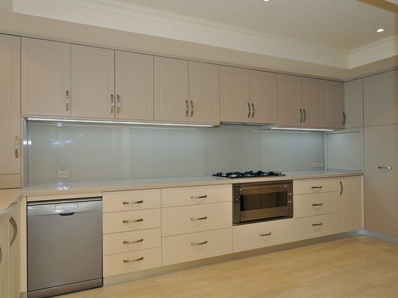 8/3 Rockingham Beach Road, Rockingham WA 6168