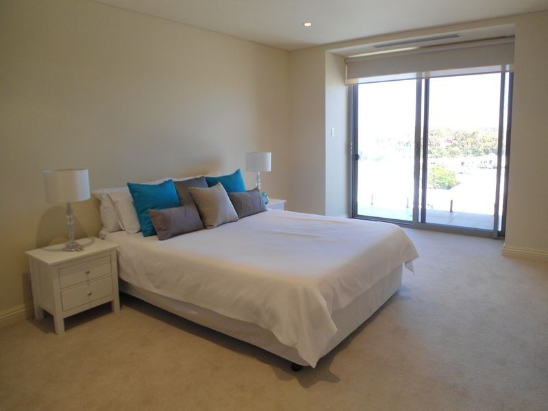 9/3 Rockingham Beach Road, Rockingham WA 6168