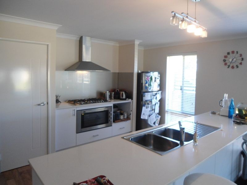 18 Rubens Circuit, Baldivis WA 6171