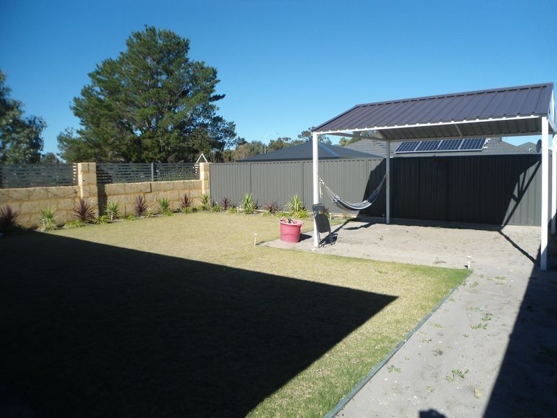 18 Rubens Circuit, Baldivis WA 6171