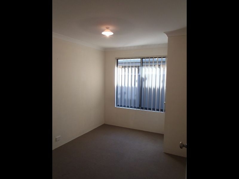 10 Flame Tree Loop, Baldivis WA 6171