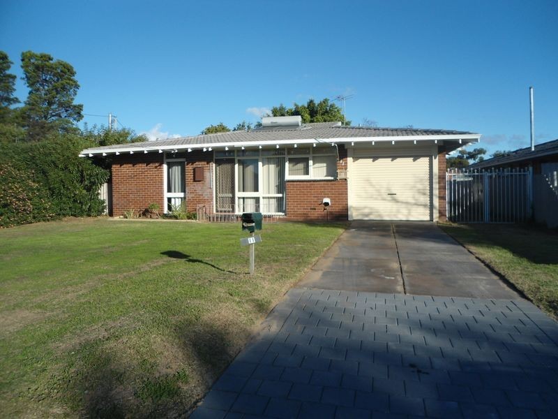 11 Malbeling Close, Hillman WA 6168