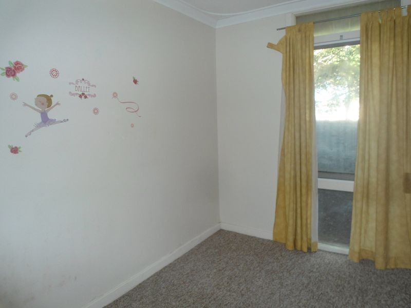 11 Malbeling Close, Hillman WA 6168