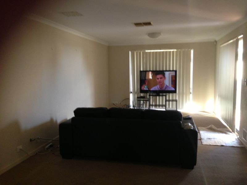 15 Bogue Way, Port Kennedy WA 6172