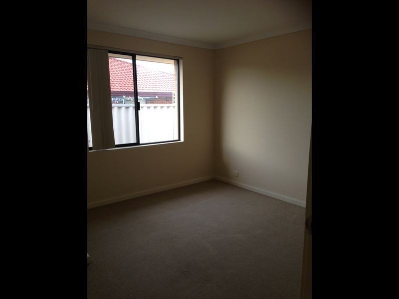 7 Knutsford Crescent, Port Kennedy WA 6172