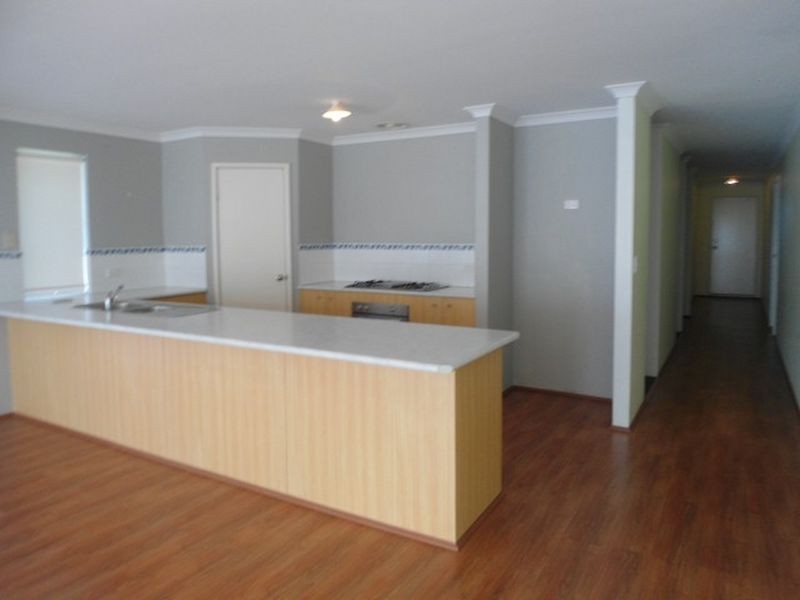 5 Dupuy Way, Secret Harbour WA 6173