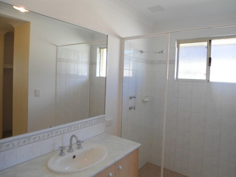 5 Dupuy Way, Secret Harbour WA 6173