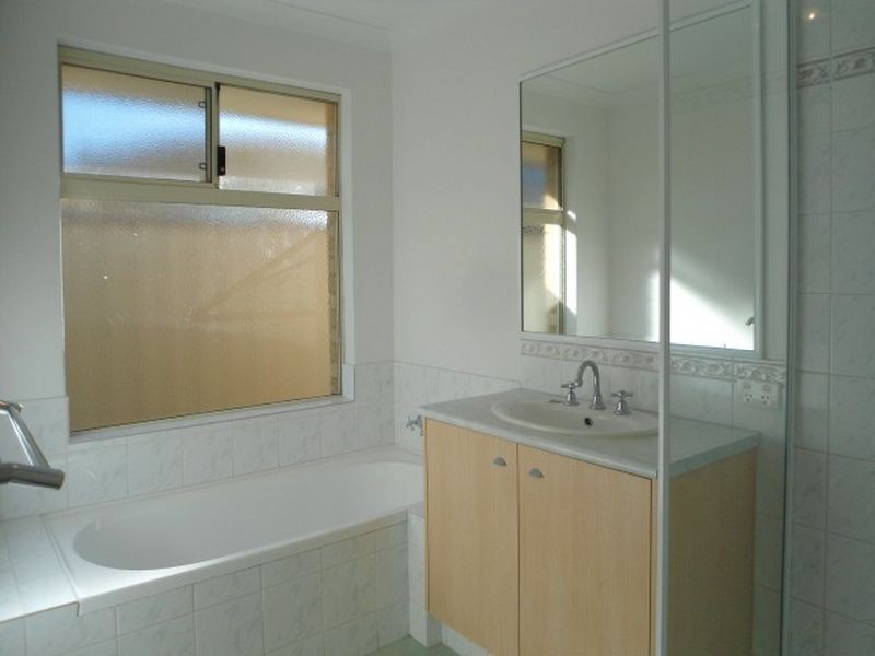 5 Dupuy Way, Secret Harbour WA 6173