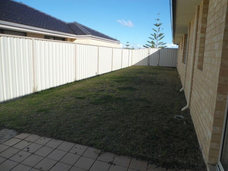 5 Dupuy Way, Secret Harbour WA 6173