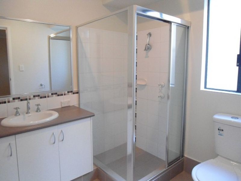 22 Indee Pass, Secret Harbour WA 6173