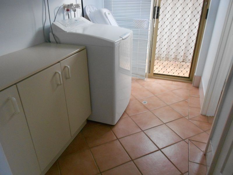 70 La spezia Drive, Secret Harbour WA 6173