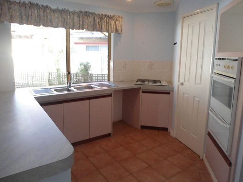 70 La Spezia Drive, Secret Harbour WA 6173