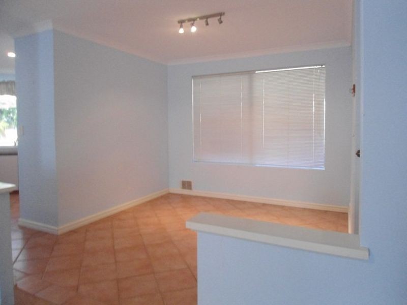 70 La Spezia Drive, Secret Harbour WA 6173