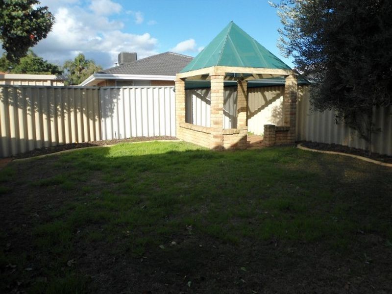 70 La Spezia Drive, Secret Harbour WA 6173