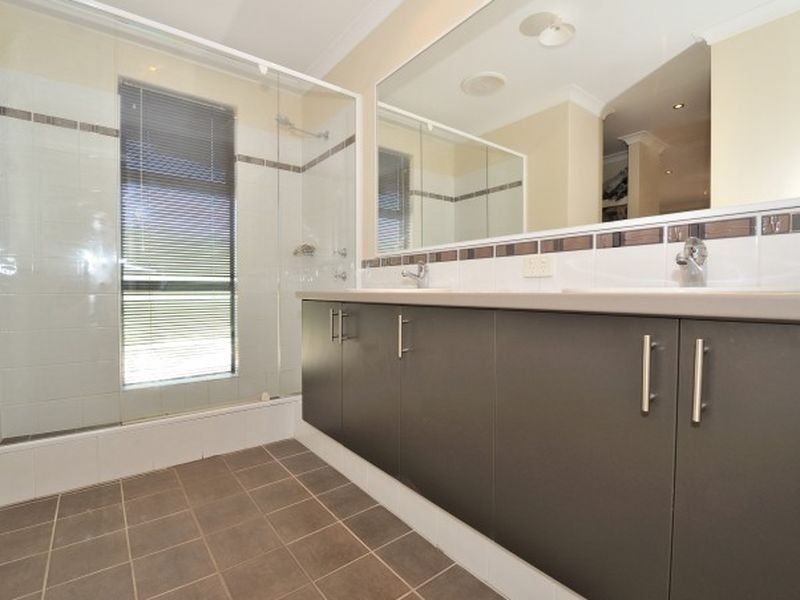 54 Marlin Way, Singleton WA 6175