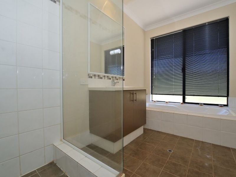 54 Marlin Way, Singleton WA 6175