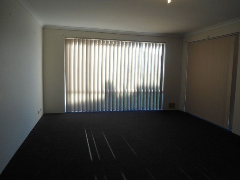 94 Grand Ocean Boulevard, Port Kennedy WA 6172