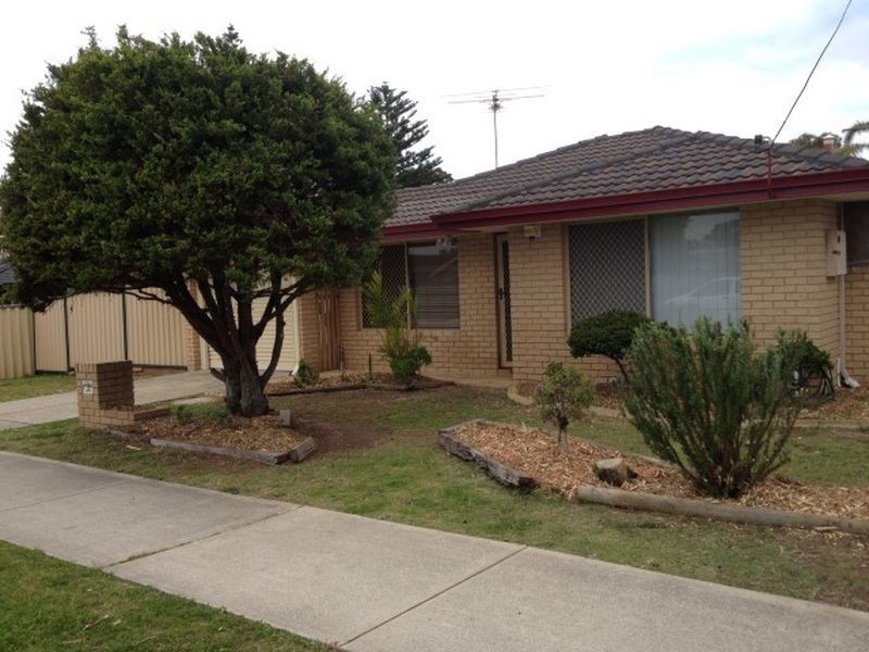 44 Waimea Road, Safety Bay WA 6169