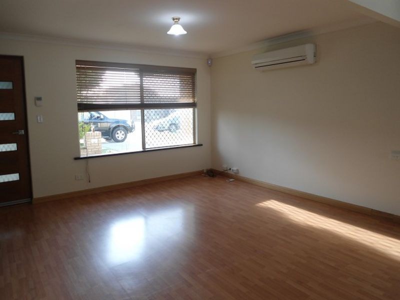 44 Waimea Road, Safety Bay WA 6169