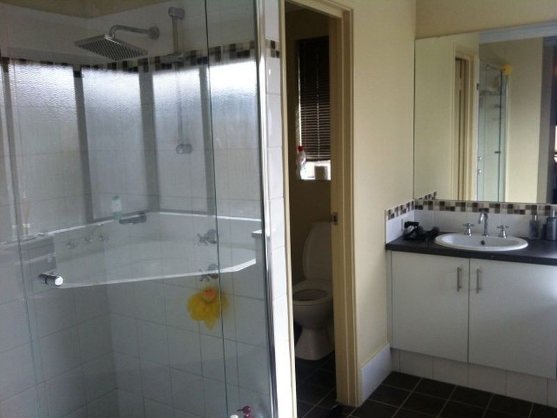 50 Kumarina Drive, Secret Harbour WA 6173