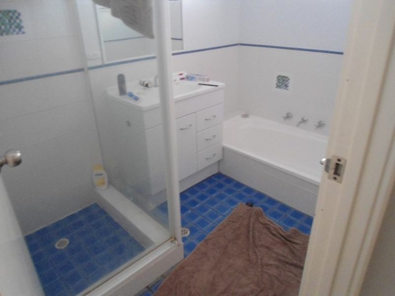 24 Carnegie Loop, Cooloongup WA 6168