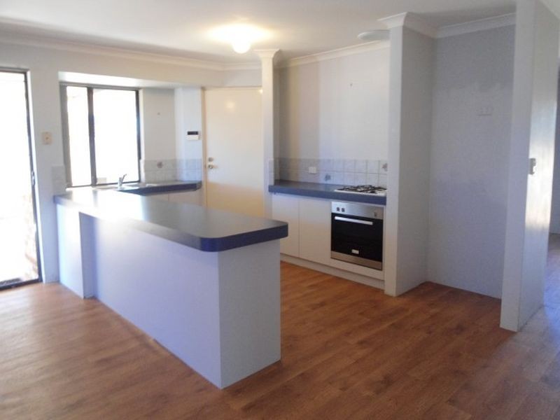 5 Wirrah Way, Warnbro WA 6169