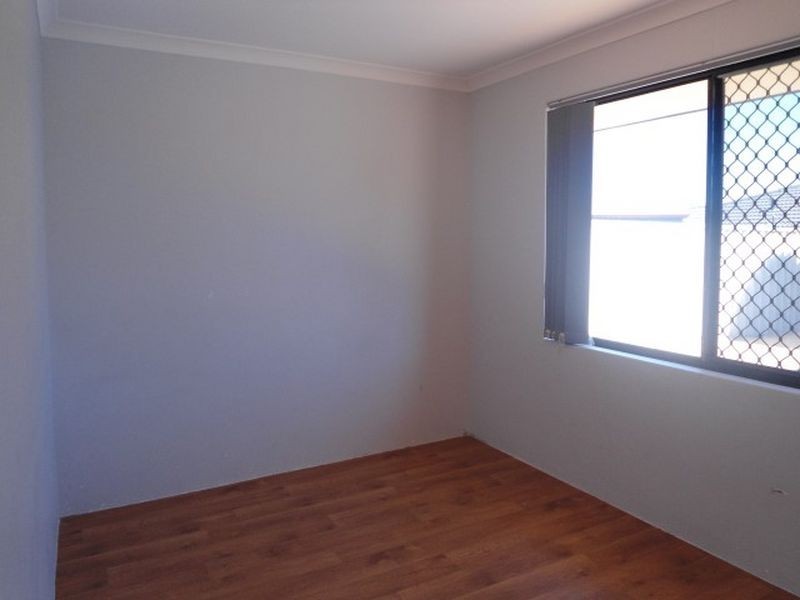 5 Wirrah Way, Warnbro WA 6169