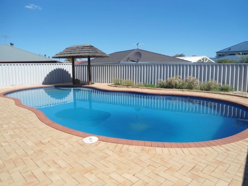 5 Wirrah Way, Warnbro WA 6169