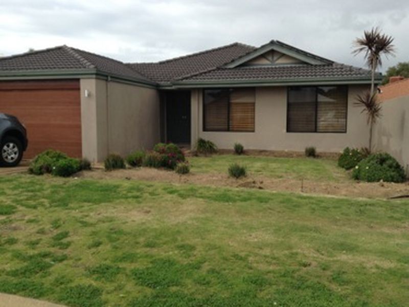 4 Genoa Place, Secret Harbour WA 6173