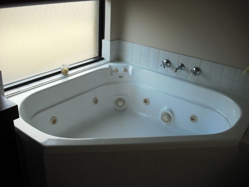 4 Genoa Place, Secret Harbour WA 6173