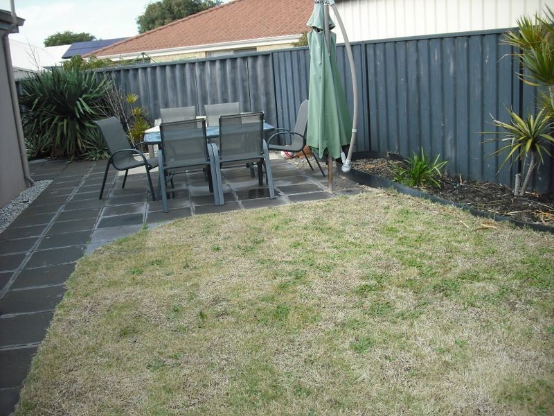 4 Genoa Place, Secret Harbour WA 6173