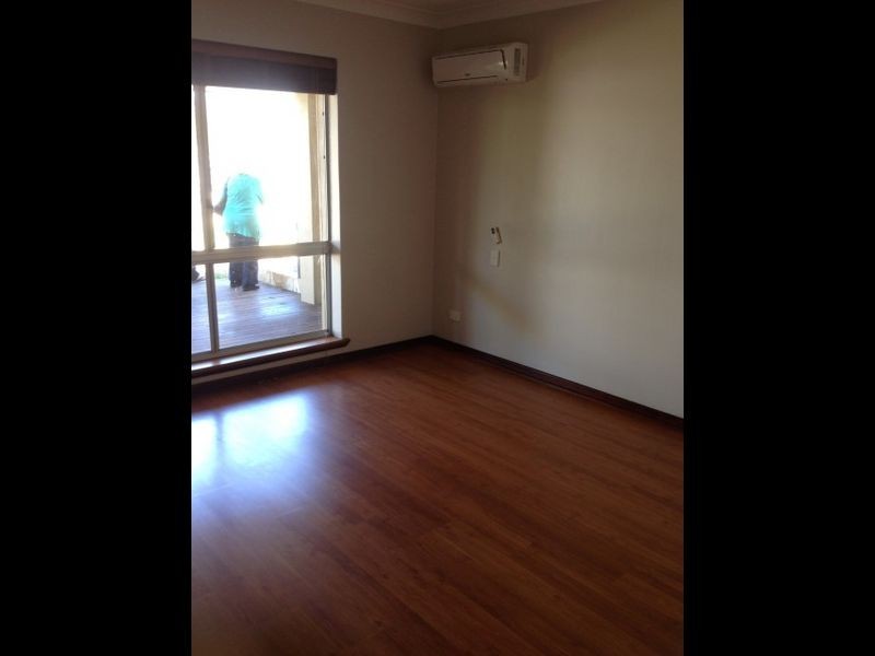 170 Crystaluna Drive, Golden Bay WA 6174