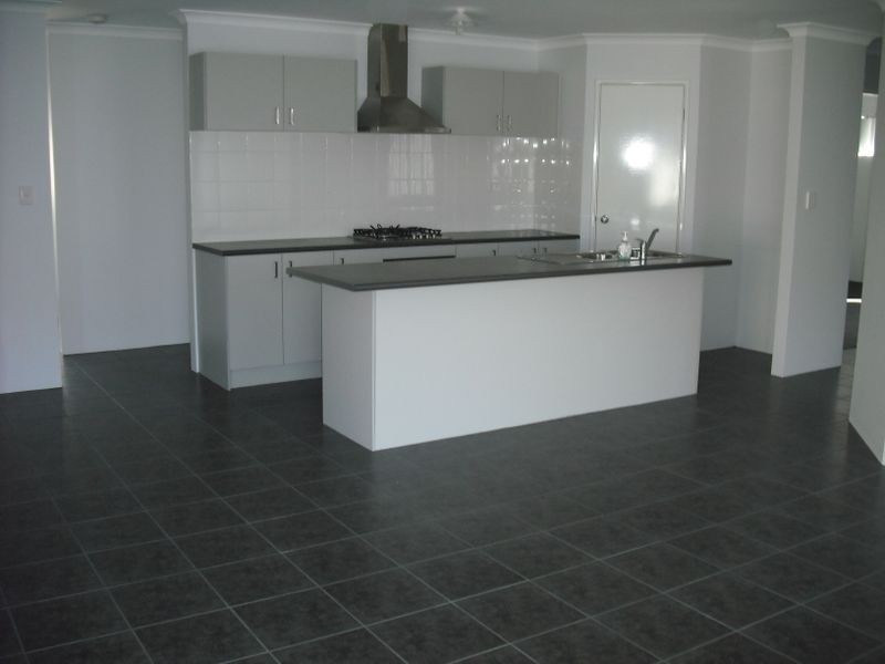 6 Lastovo Lane, Secret Harbour WA 6173