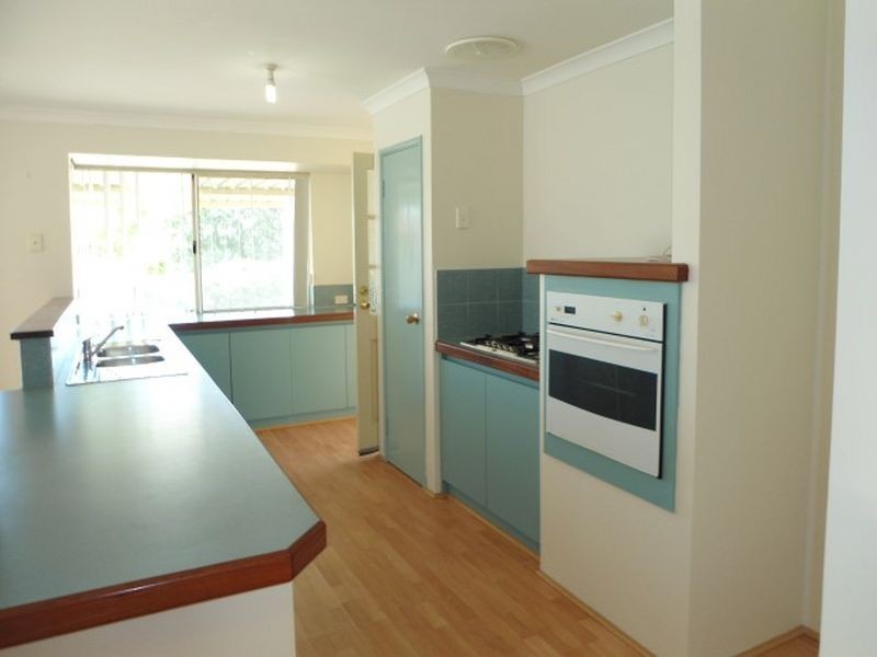 10 Porto Novo Mews, Secret Harbour WA 6173