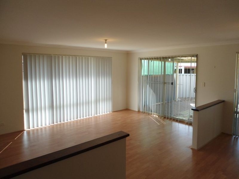 10 Porto Novo Mews, Secret Harbour WA 6173