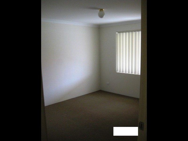 14 Fitzgibbon Road, Rockingham WA 6168