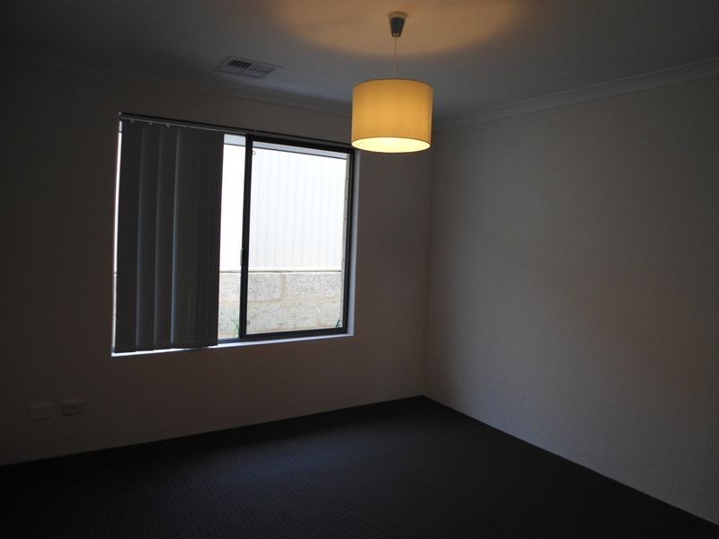 32 Wanderer Parkway, Baldivis WA 6171