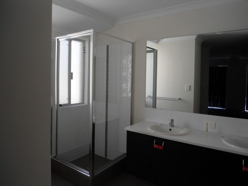 32 Wanderer Parkway, Baldivis WA 6171