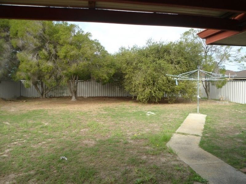 30 Kurrajong Road, Safety Bay WA 6169