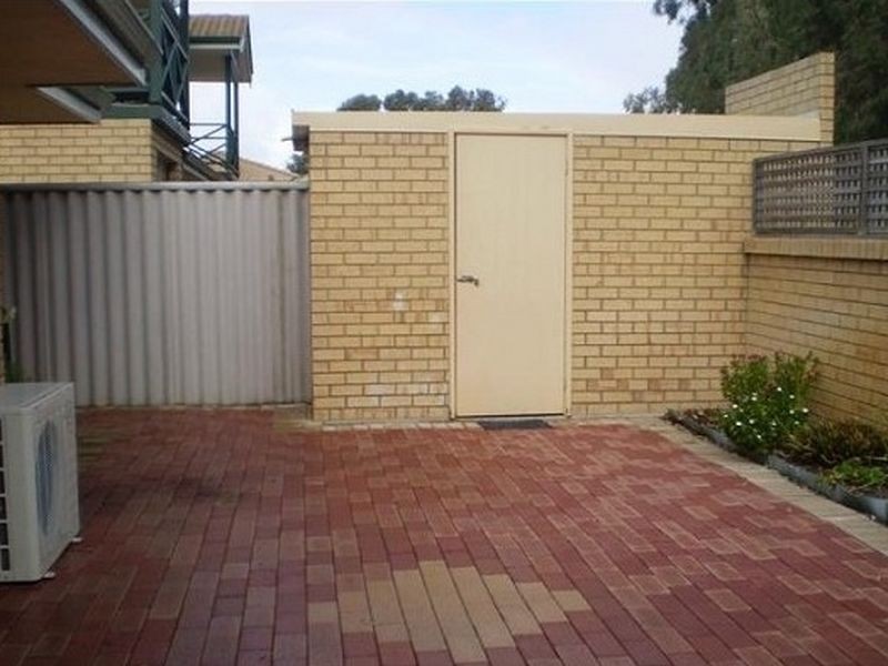 20/6 Sepia Court, Rockingham WA 6168