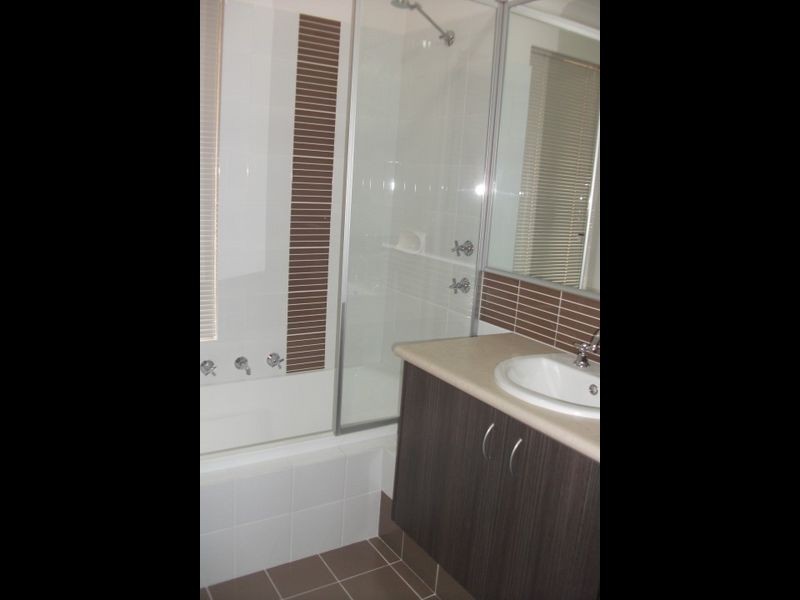 2/23 Weld Street, Rockingham WA 6168