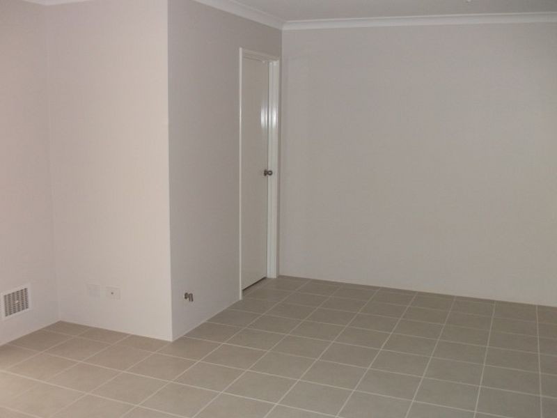 2/23 Weld Street, Rockingham WA 6168