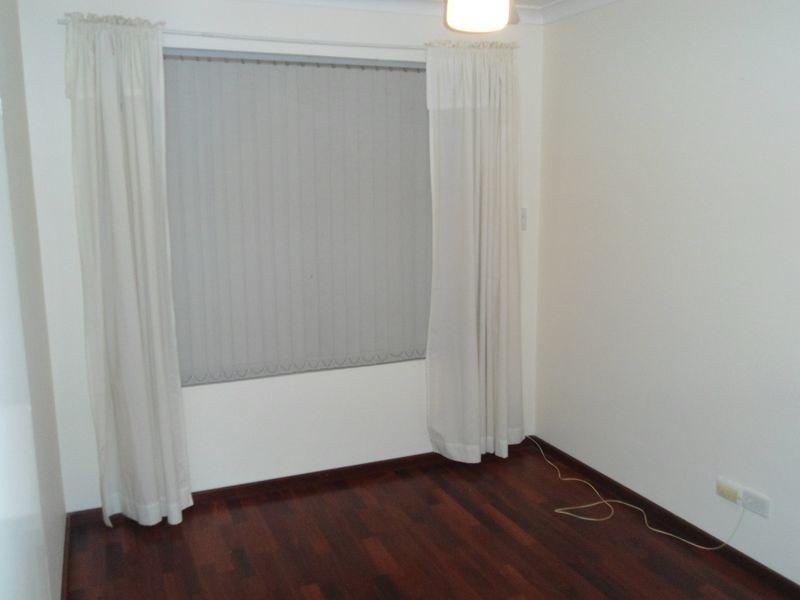 4 Tenella Mews, Warnbro WA 6169