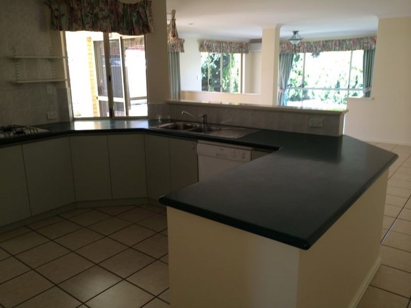 7 Natoli Way, Baldivis WA 6171