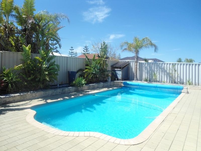 27 Saint Cloud Way, Port Kennedy WA 6172