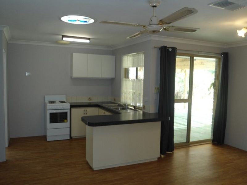 69 Mortimer Street, Wattleup WA 6166