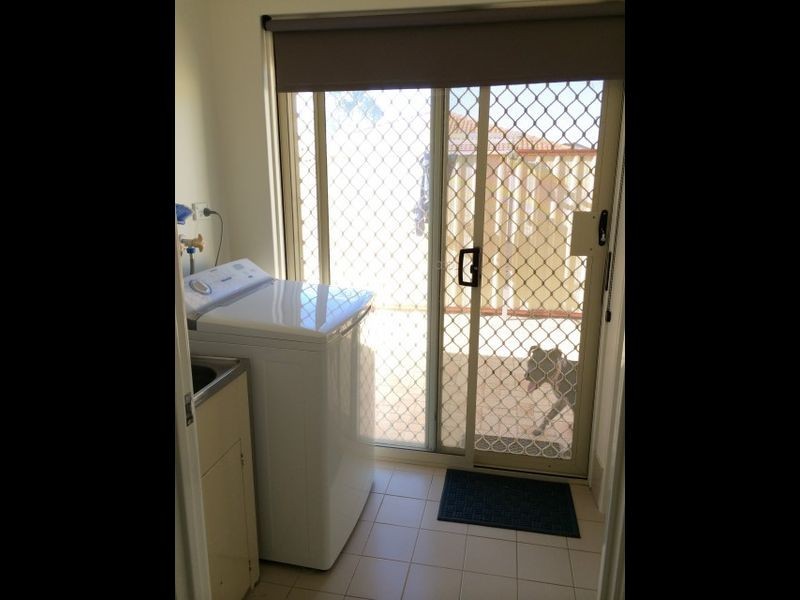 17B Dundee Close, Warnbro WA 6169