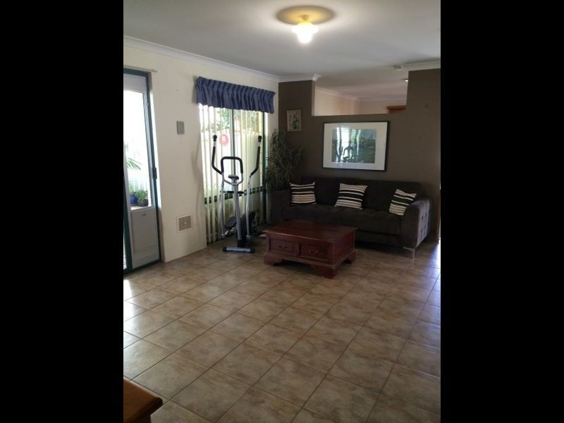 3 Grenadier Court, Warnbro WA 6169
