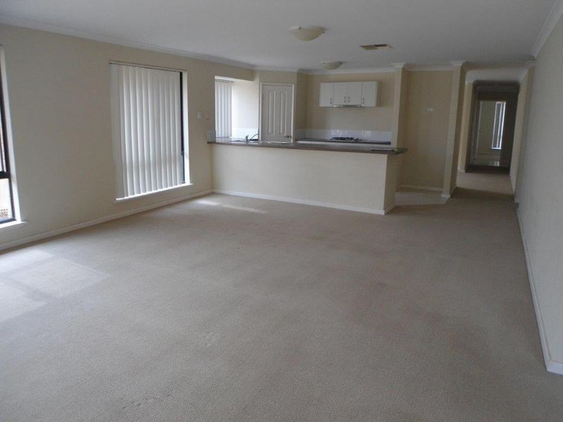 29 Lucky Bay Road, Secret Harbour WA 6173